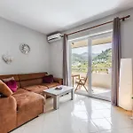 Seaside By Pikhost Appartement