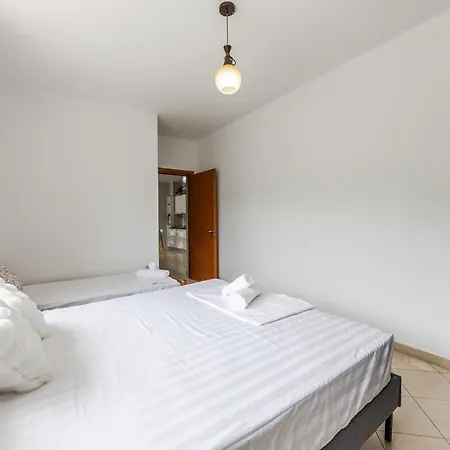 Apartament Seaside By Pikhost *