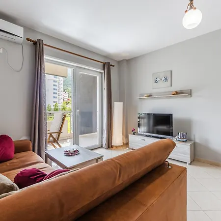 Seaside By Pikhost *