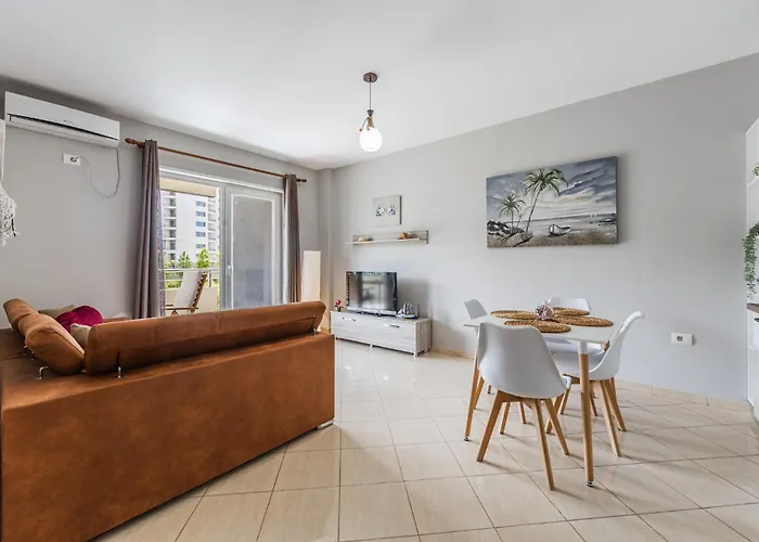 Seaside By Pikhost *