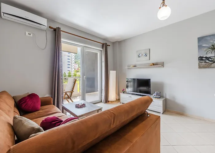 Seaside By Pikhost *